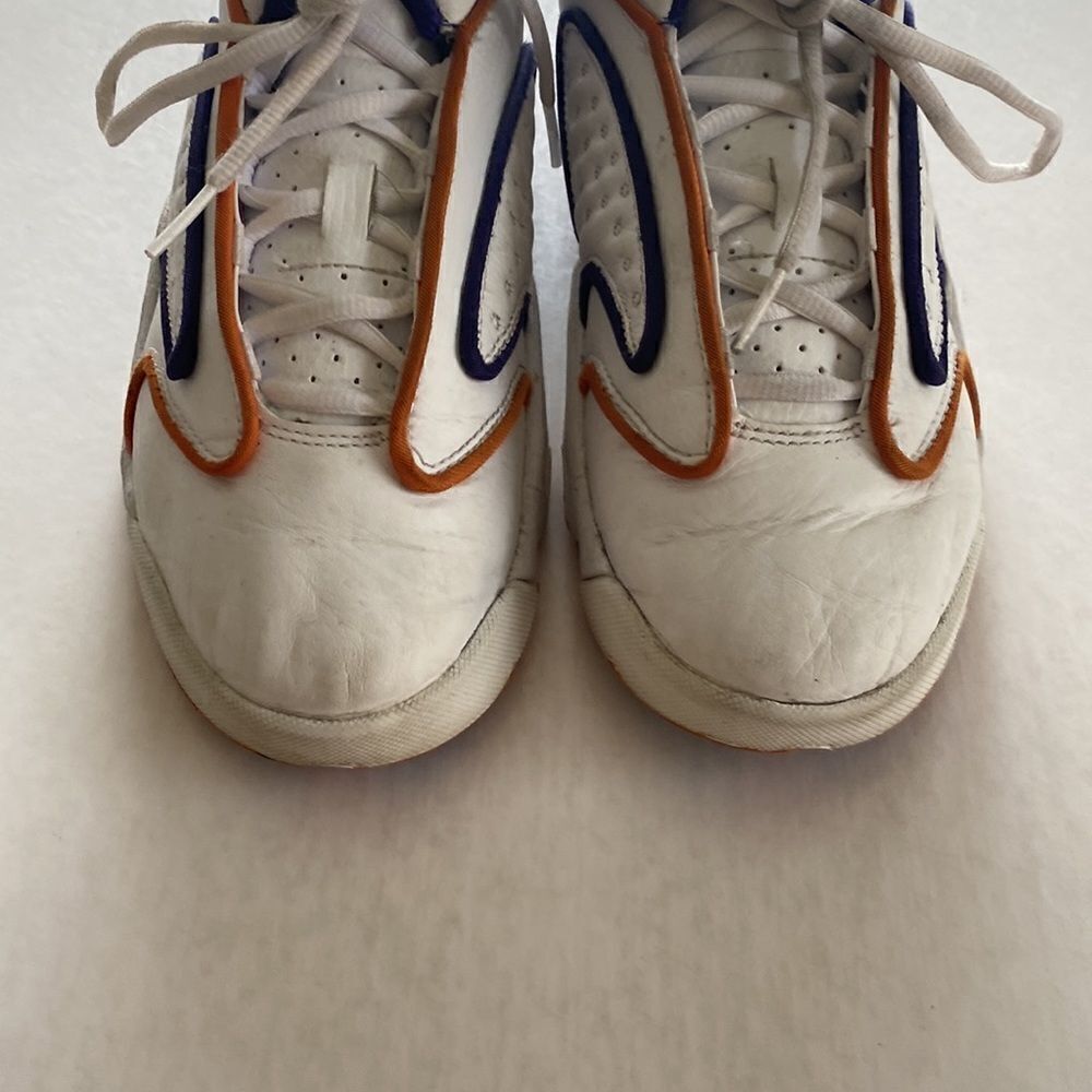 JORDAN Women’s White Leather Sneakers Size 7 - Picture 9 of 11